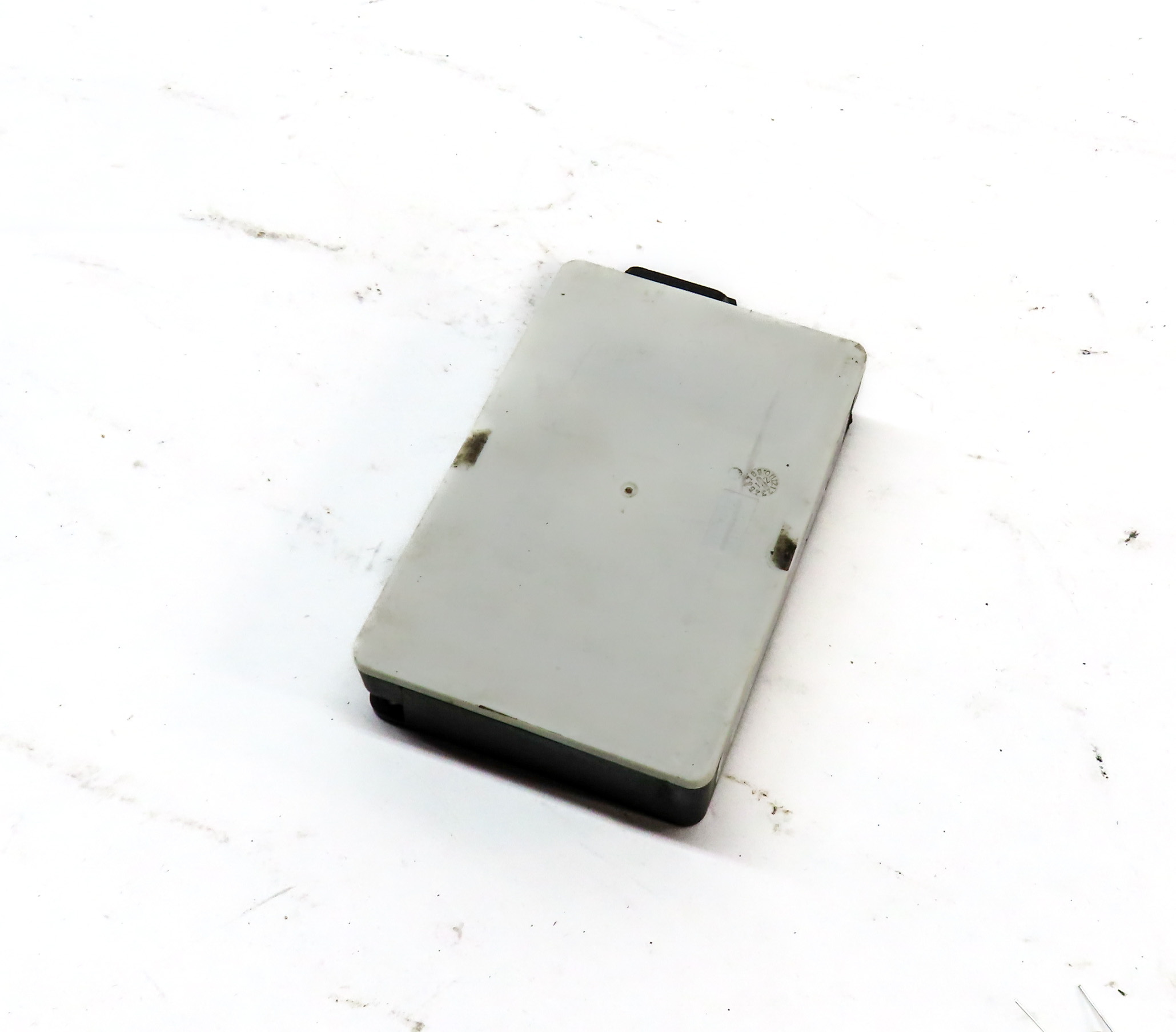 2013 MERCEDES GL350 (X166) REAR DRIVER ASSIST BLIND SPOT RADAR SENSOR MODULE — exact item pictured